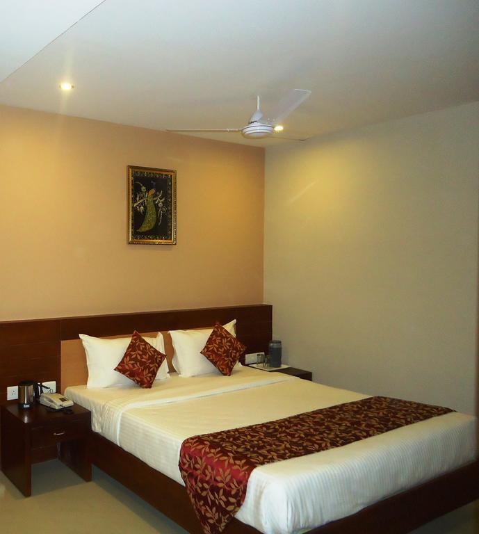 Pleasant Inn Pondicherry Exterior foto
